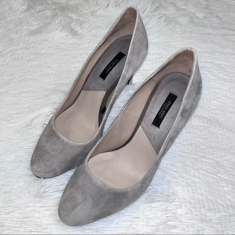ZARA Basic Grey Suede Rounded Point Toe Heels Pum… - image 2